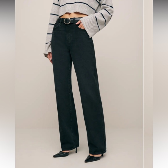 Reformation Denim - Reformation Val 90s midrise straight jeans sz 27